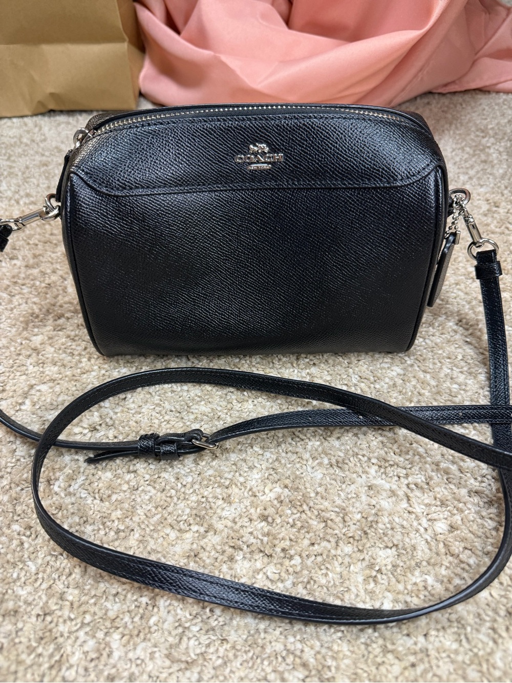 Coach Bennett Crossbody Bag Black Crossgrain Leather F76629